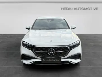 MERCEDES-BENZ E 300e AMG AMBIENTE NAVI SHZ DIGILI 360  DISTR