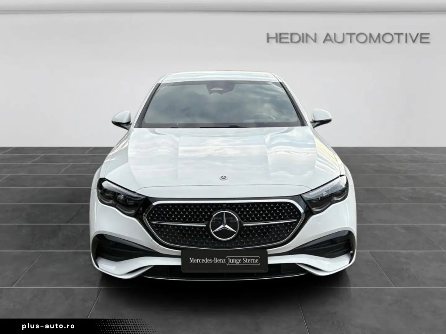 MERCEDES-BENZ E 300e AMG AMBIENTE NAVI SHZ DIGILI 360  DISTR