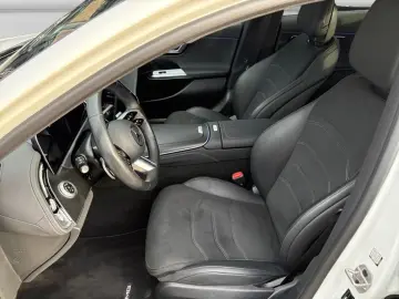 MERCEDES-BENZ E 300e AMG AMBIENTE NAVI SHZ DIGILI 360  DISTR