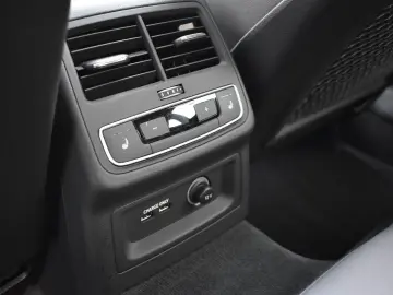 AUDI A5 Sportback 40 TFSI MATRIX VIRTUAL KAMERA PANO