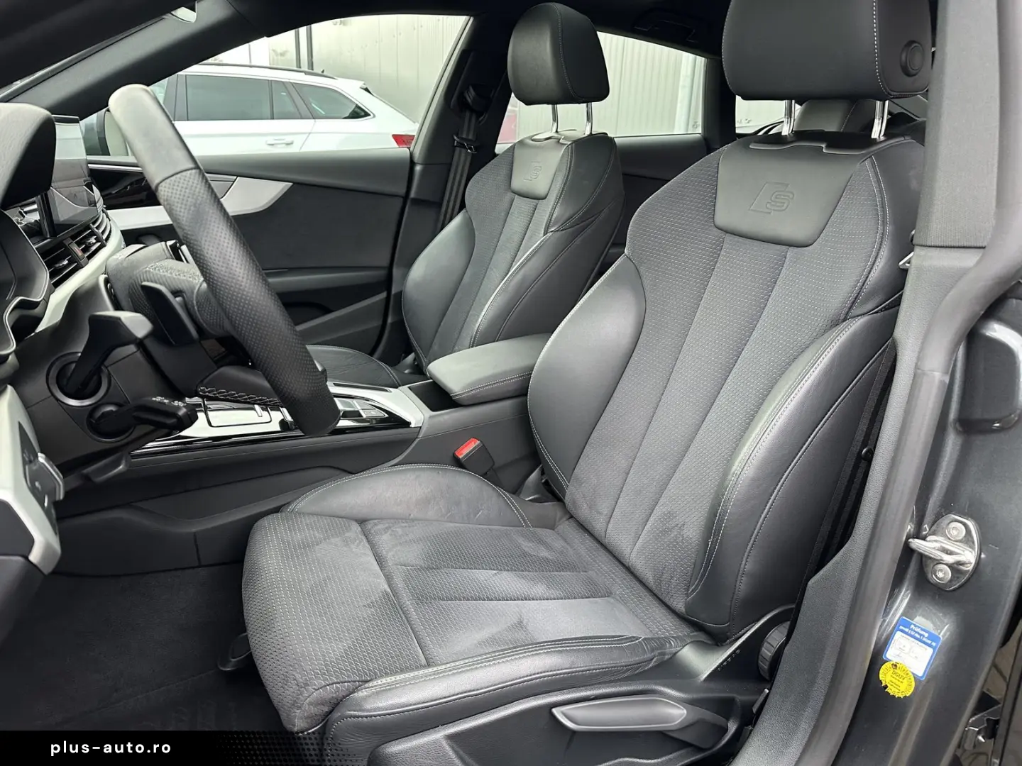 AUDI A5 SpB 40 TFSI S-Line Black NAV LED PANO VC 19ZO