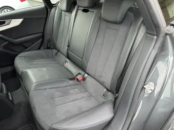 AUDI A5 SpB 40 TFSI S-Line Black NAV LED PANO VC 19ZO