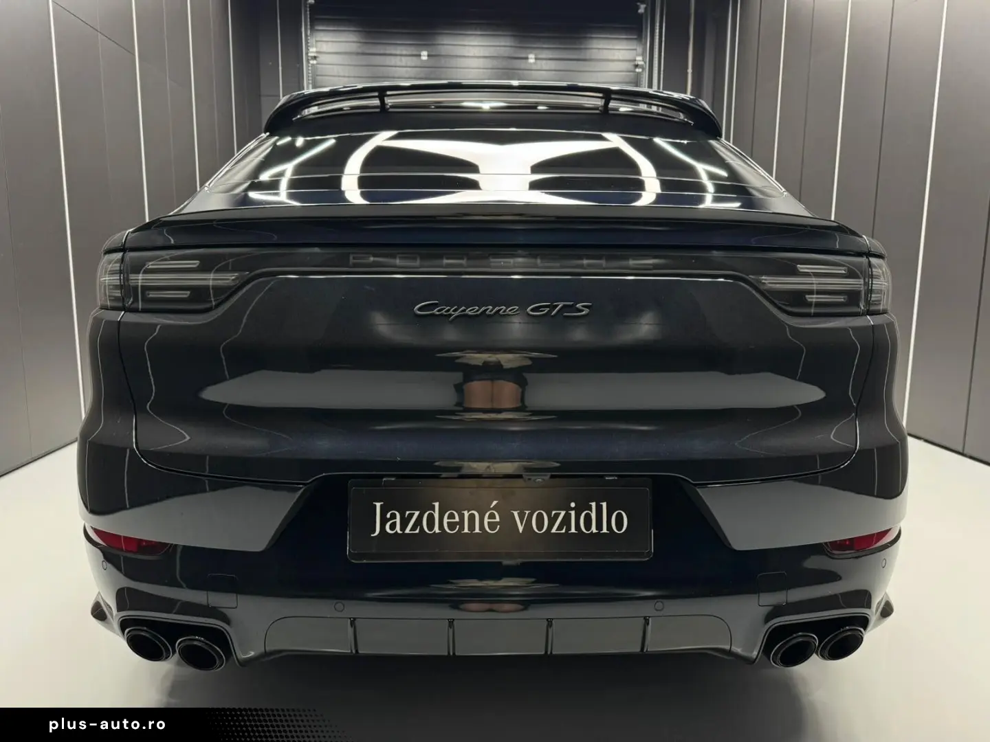 PORSCHE Cayenne Coupe GTS PDLS  CARBON CHRONO DESIGN