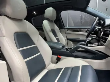 PORSCHE Cayenne Coupe GTS PDLS  CARBON CHRONO DESIGN