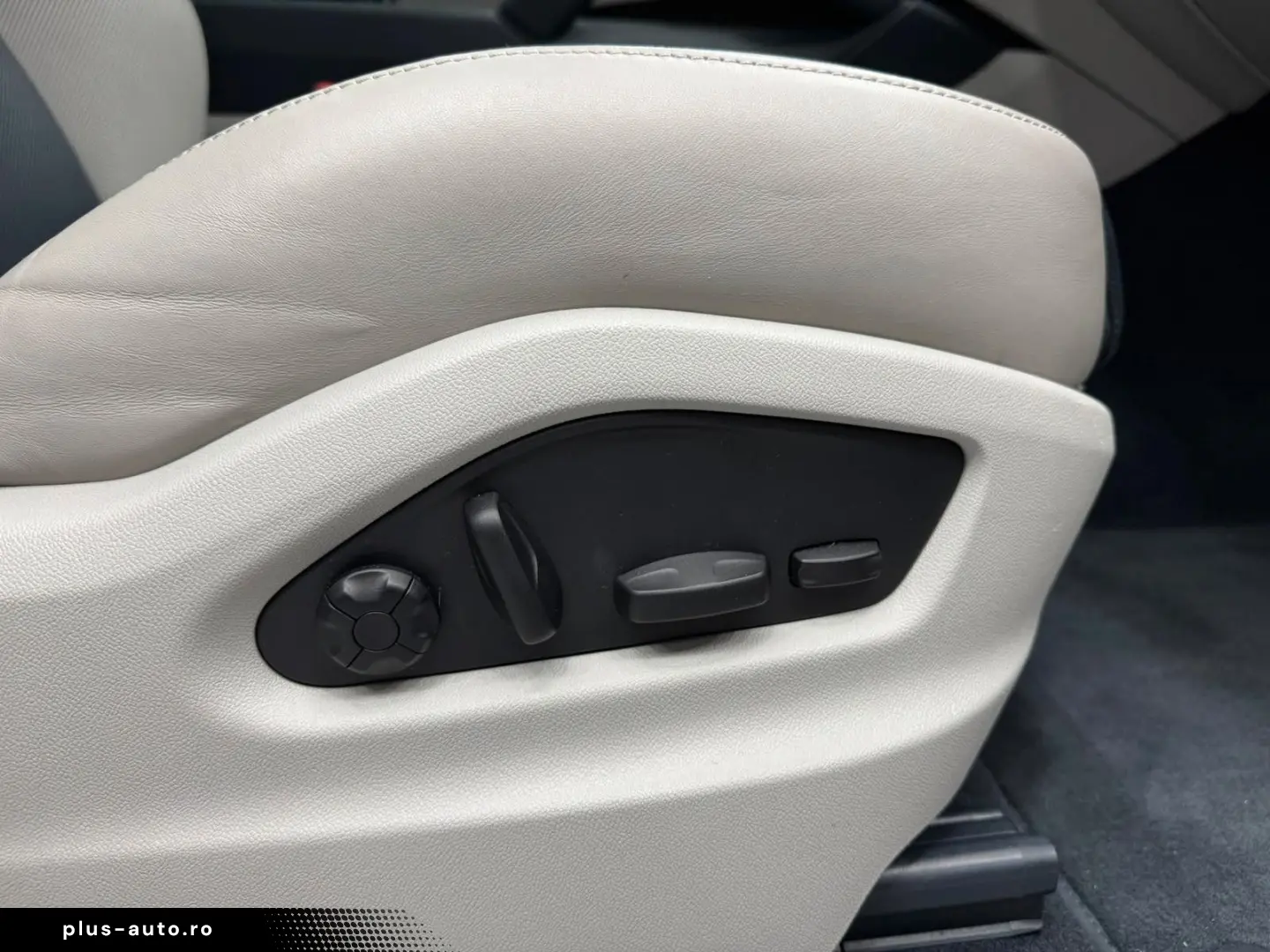 PORSCHE Cayenne Coupe GTS PDLS  CARBON CHRONO DESIGN