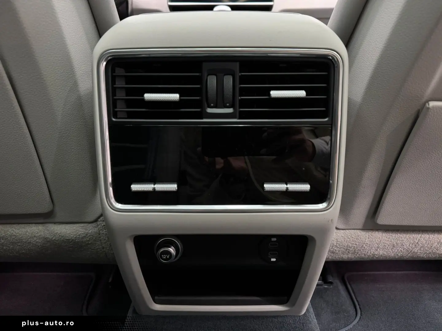 PORSCHE Cayenne Coupe GTS PDLS  CARBON CHRONO DESIGN