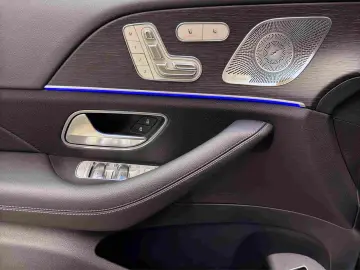 MERCEDES-BENZ GLE 300 d 4M