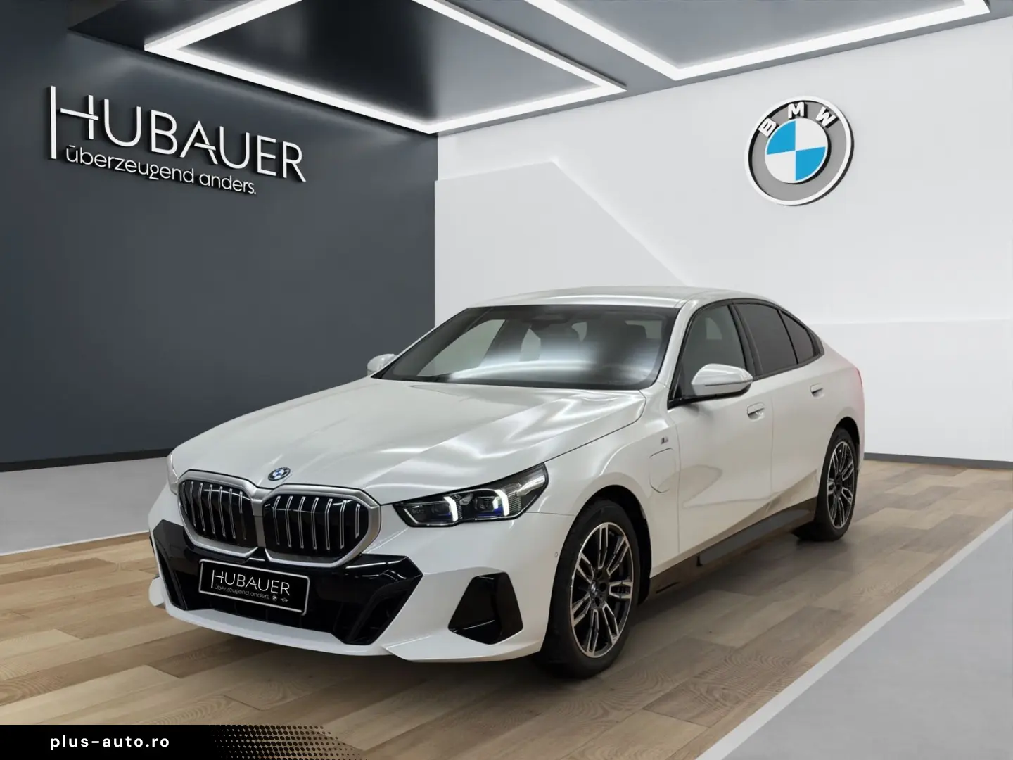 BMW 550e xDrive Limousine [M Sport  B&W Sound  AHK]