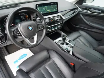 BMW 530d xDrive Luxury Line SHD LASER KEY HEADUP