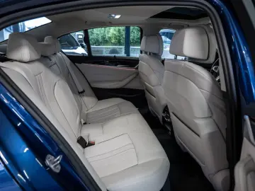 BMW 540d xDrive Luxury Line FACEL. AHK HUD LASER LED