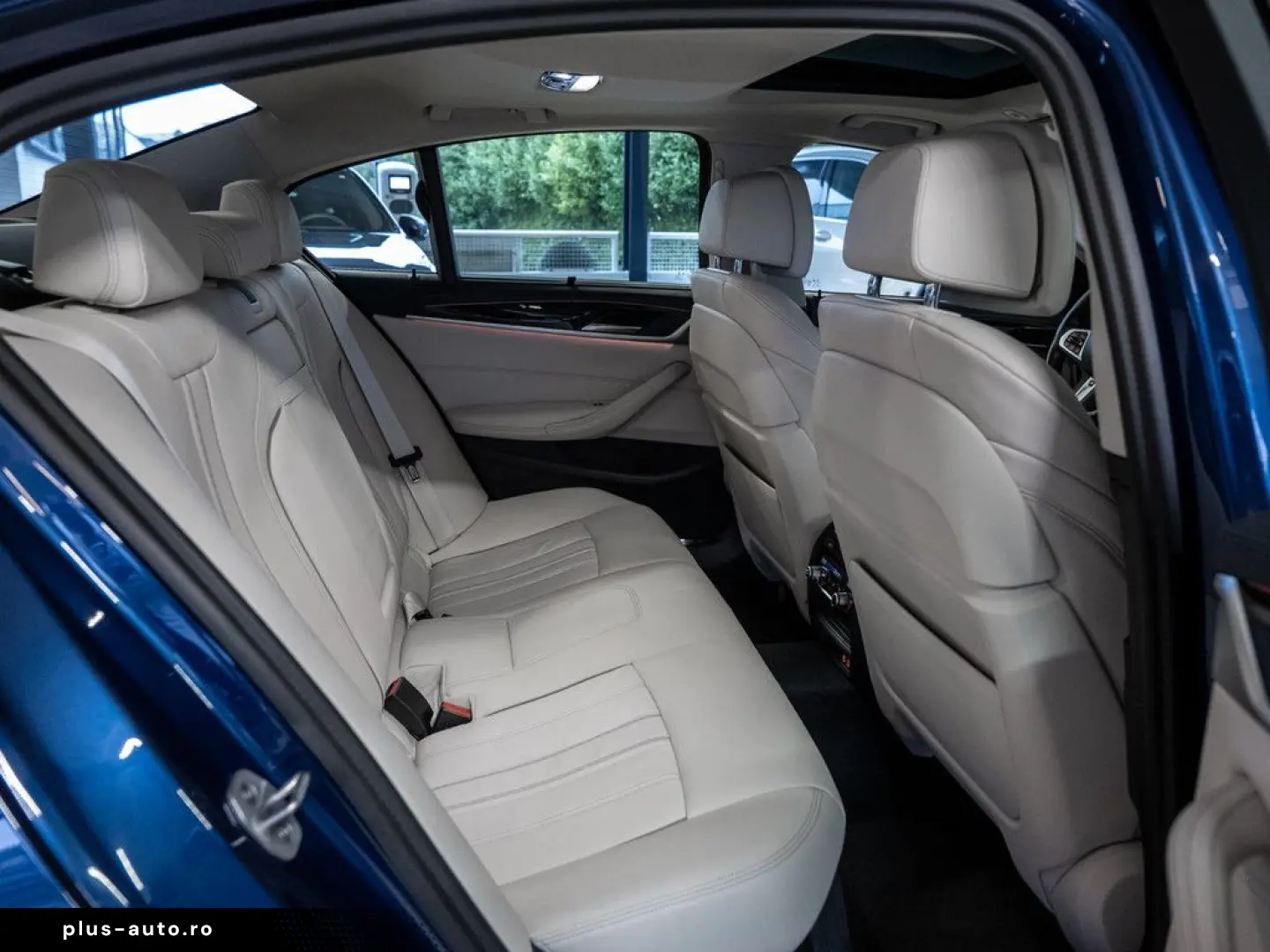 BMW 540d xDrive Luxury Line FACEL. AHK HUD LASER LED