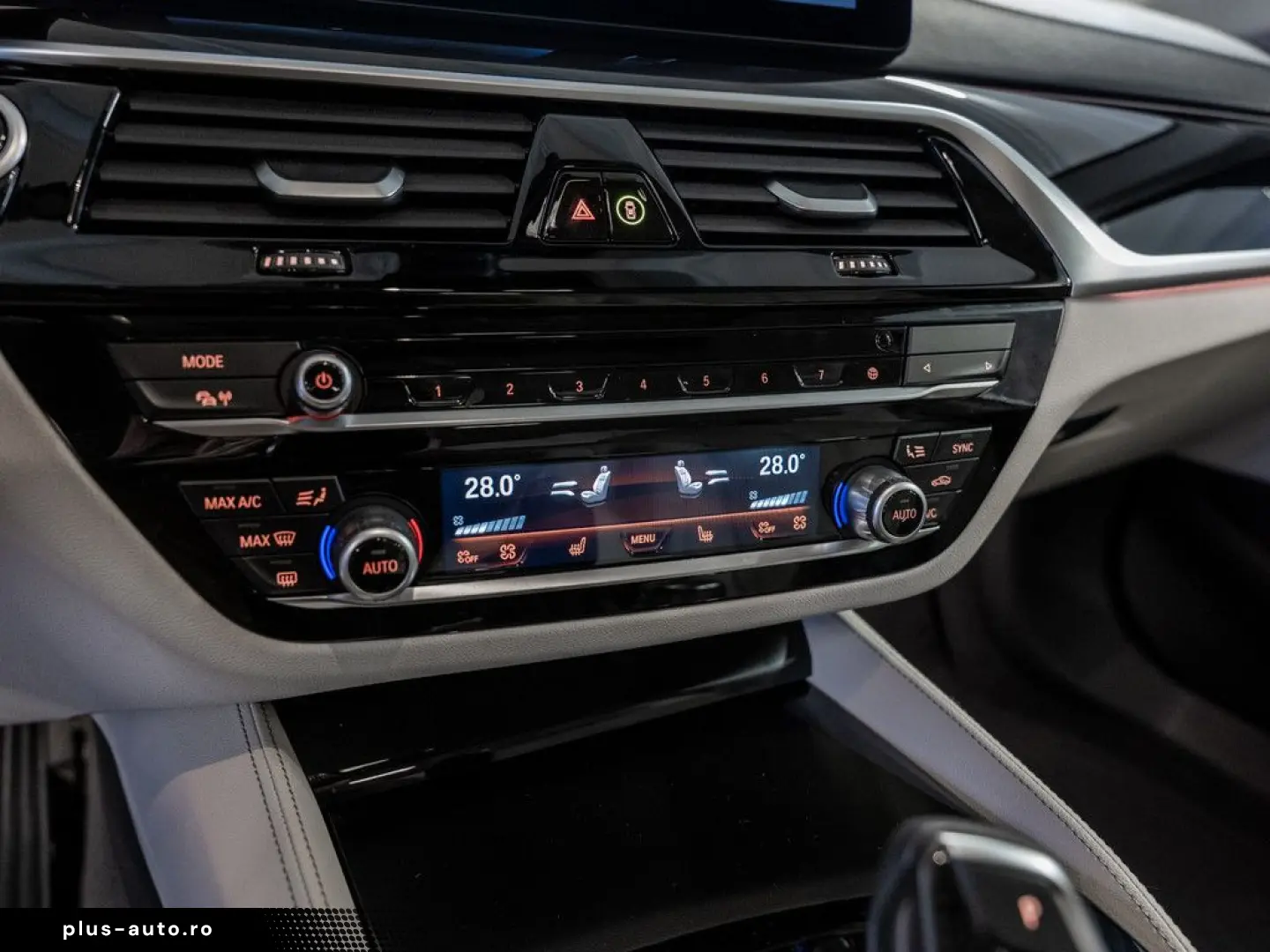 BMW 540d xDrive Luxury Line FACEL. AHK HUD LASER LED