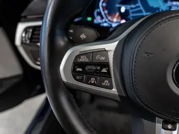 BMW 540d xDrive Luxury Line FACEL. AHK HUD LASER LED