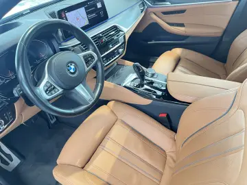 BMW 530d xDrive Limousine M Sportpaket AHK DrivingAs