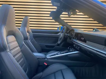 PORSCHE 911 Turbo MATRIX Sitzbel. APPROVED ACC