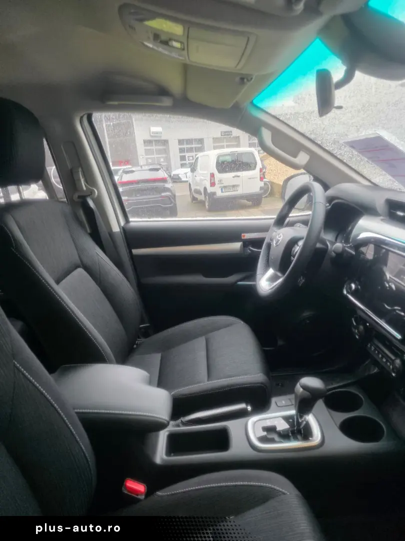 Toyota Hilux Double Cab 2.4 D-4D 4x4 COMFORT