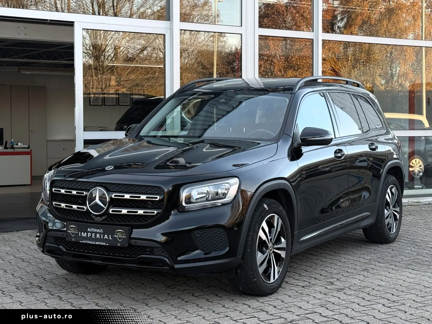 MERCEDES-BENZ GLB 200d 4Matic NIGHT LEDER NAVI PANO AHK
