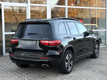 MERCEDES-BENZ GLB 200d 4Matic NIGHT LEDER NAVI PANO AHK