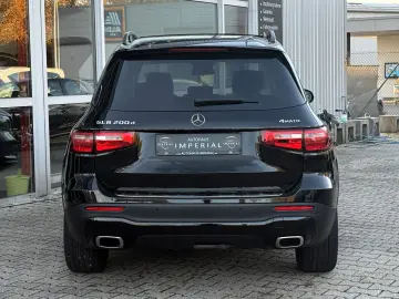 MERCEDES-BENZ GLB 200d 4Matic NIGHT LEDER NAVI PANO AHK