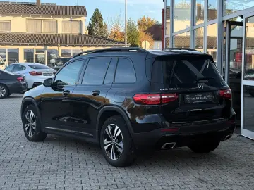 MERCEDES-BENZ GLB 200d 4Matic NIGHT LEDER NAVI PANO AHK