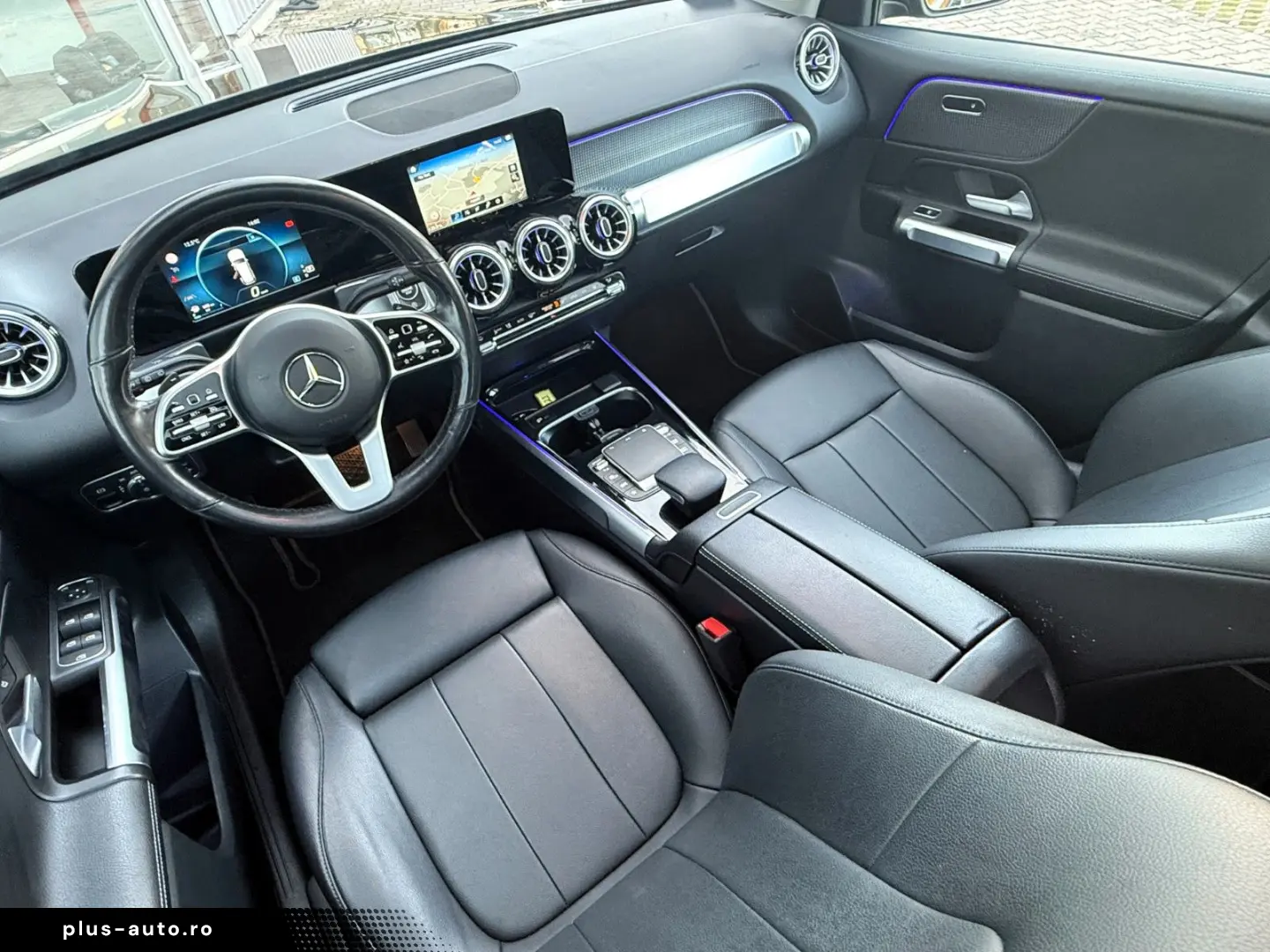 MERCEDES-BENZ GLB 200d 4Matic NIGHT LEDER NAVI PANO AHK