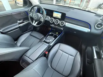 MERCEDES-BENZ GLB 200d 4Matic NIGHT LEDER NAVI PANO AHK