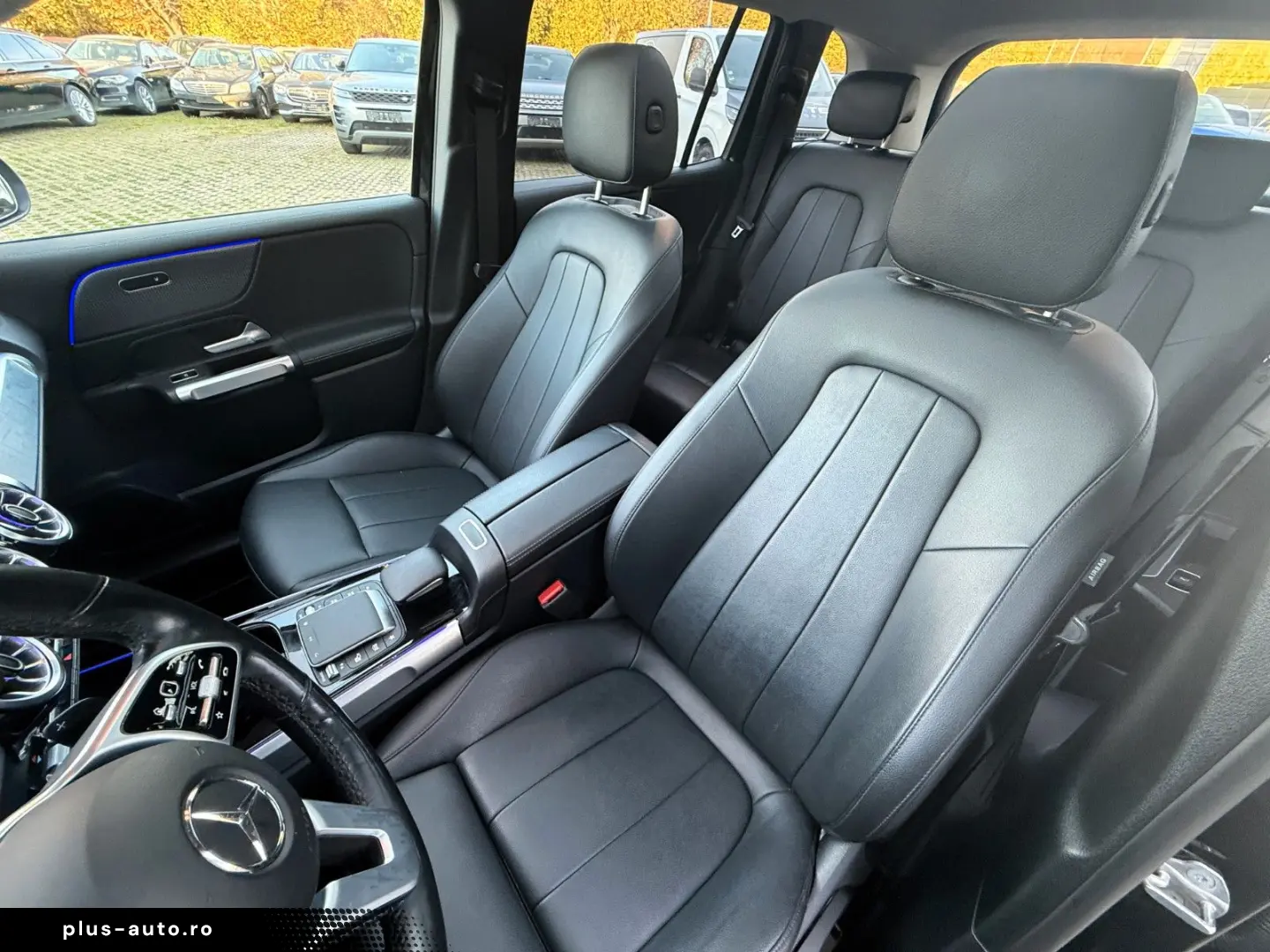 MERCEDES-BENZ GLB 200d 4Matic NIGHT LEDER NAVI PANO AHK