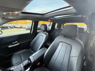 MERCEDES-BENZ GLB 200d 4Matic NIGHT LEDER NAVI PANO AHK