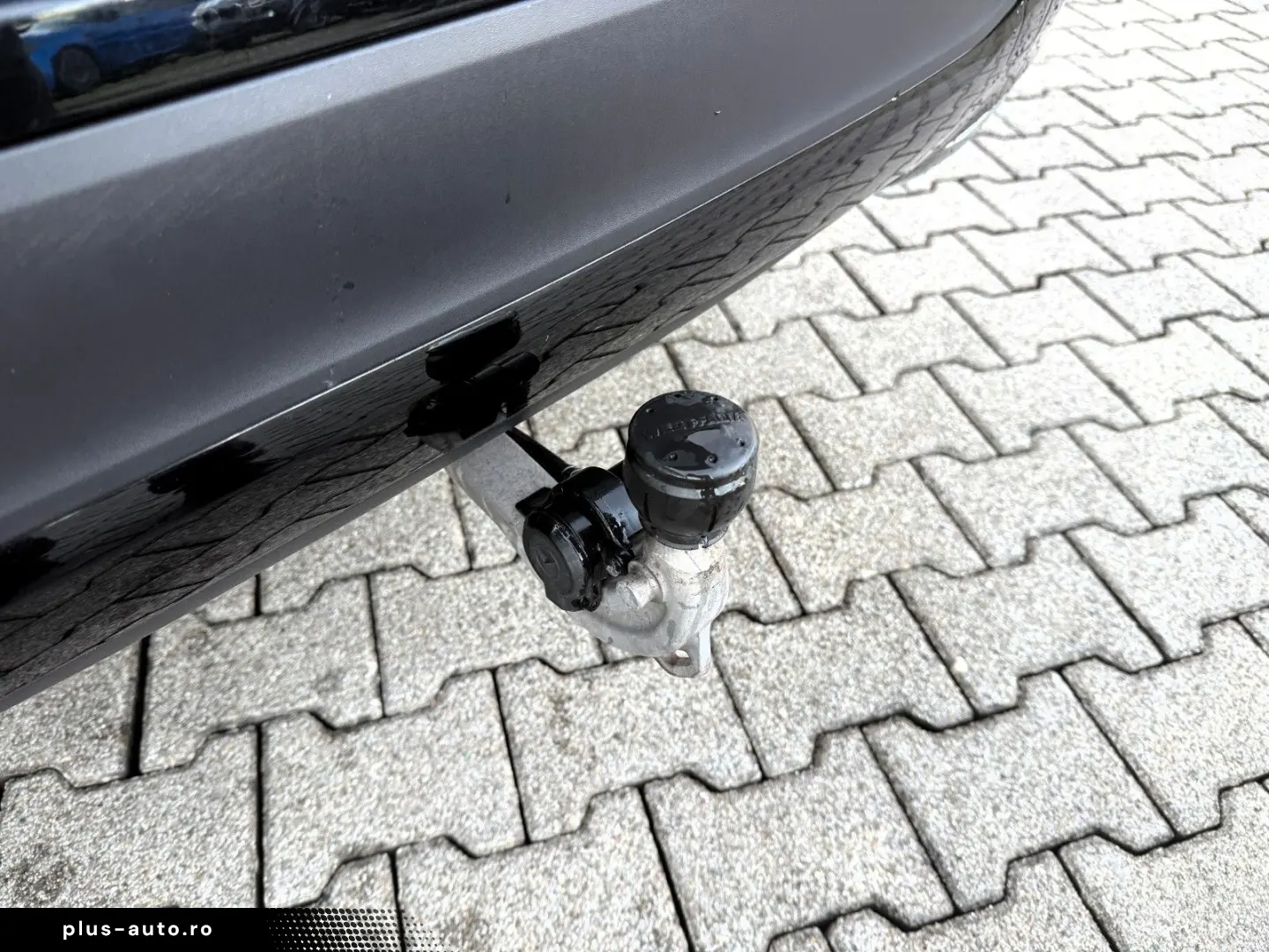 MERCEDES-BENZ GLB 200d 4Matic NIGHT LEDER NAVI PANO AHK