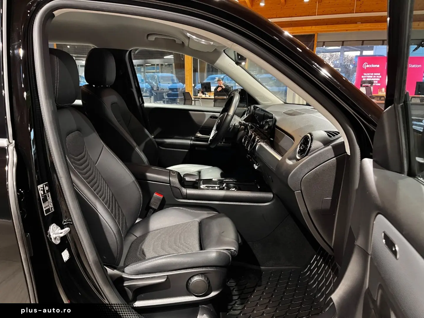 MERCEDES-BENZ GLB 200 d 4Matic Style Navi SHZ Kam. KeyLes