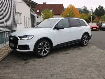 Audi Q7 55 TFSI e quattro MATRIX PANO