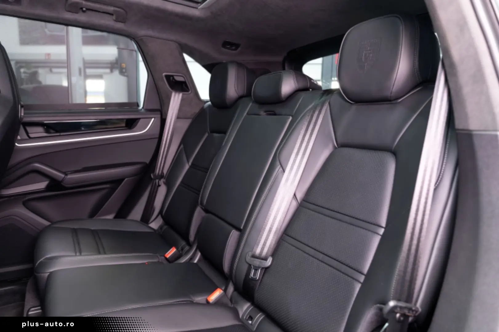 PORSCHE Cayenne E-Hybrid PDCC Bose HuD Matrix