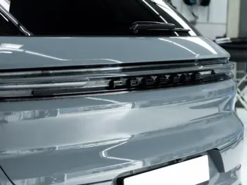 PORSCHE Cayenne E-Hybrid PDCC Bose HuD Matrix