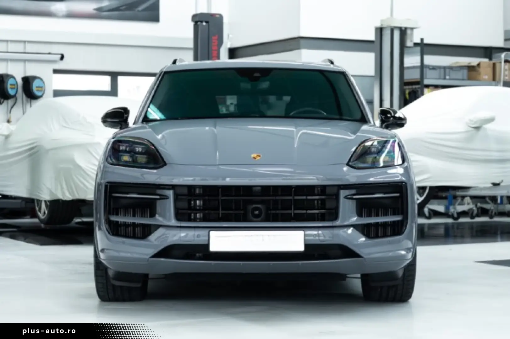 PORSCHE Cayenne E-Hybrid PDCC Bose HuD Matrix