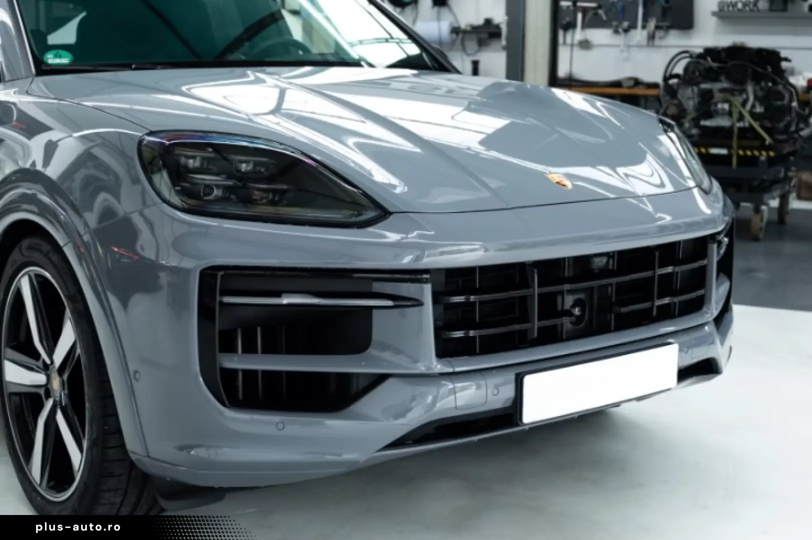 PORSCHE Cayenne E-Hybrid PDCC Bose HuD Matrix