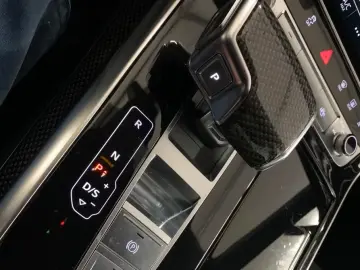 AUDI Q7 55 quattro competition Memory ACC Laser 22