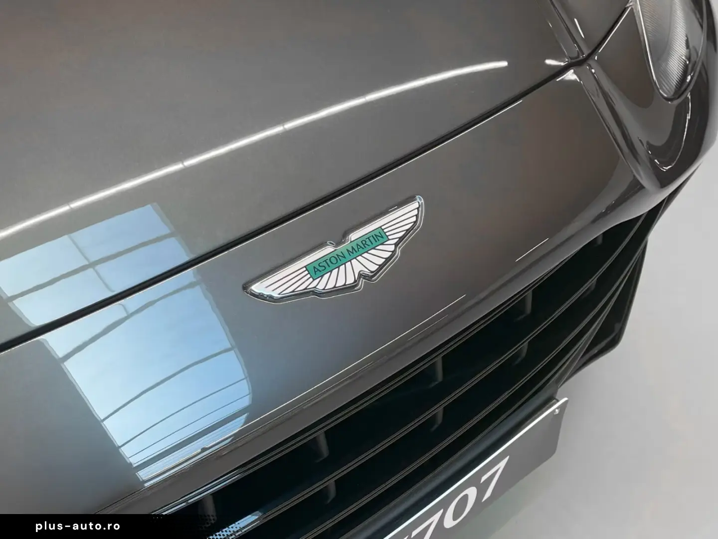 Aston Martin DBX 707 NEW INFOTAINMENT