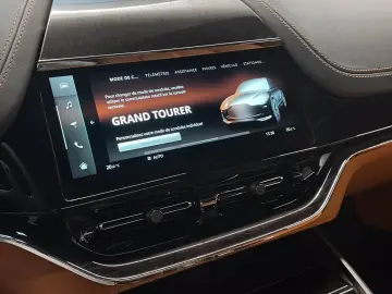 Aston Martin DBX 707 NEW INFOTAINMENT