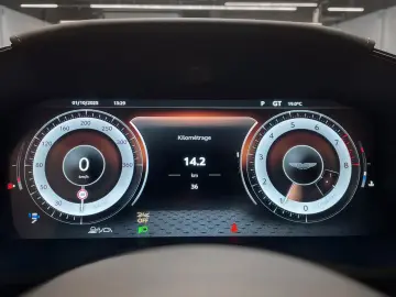 Aston Martin DBX 707 NEW INFOTAINMENT