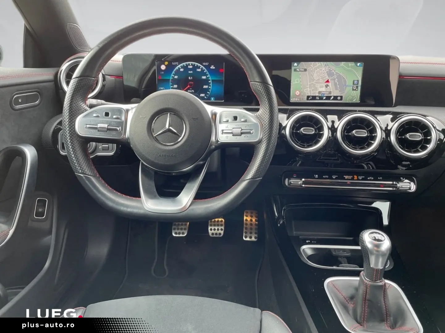 MERCEDES-BENZ CLA 200 d AMG LED INFOTAINMENT NAVIGATION