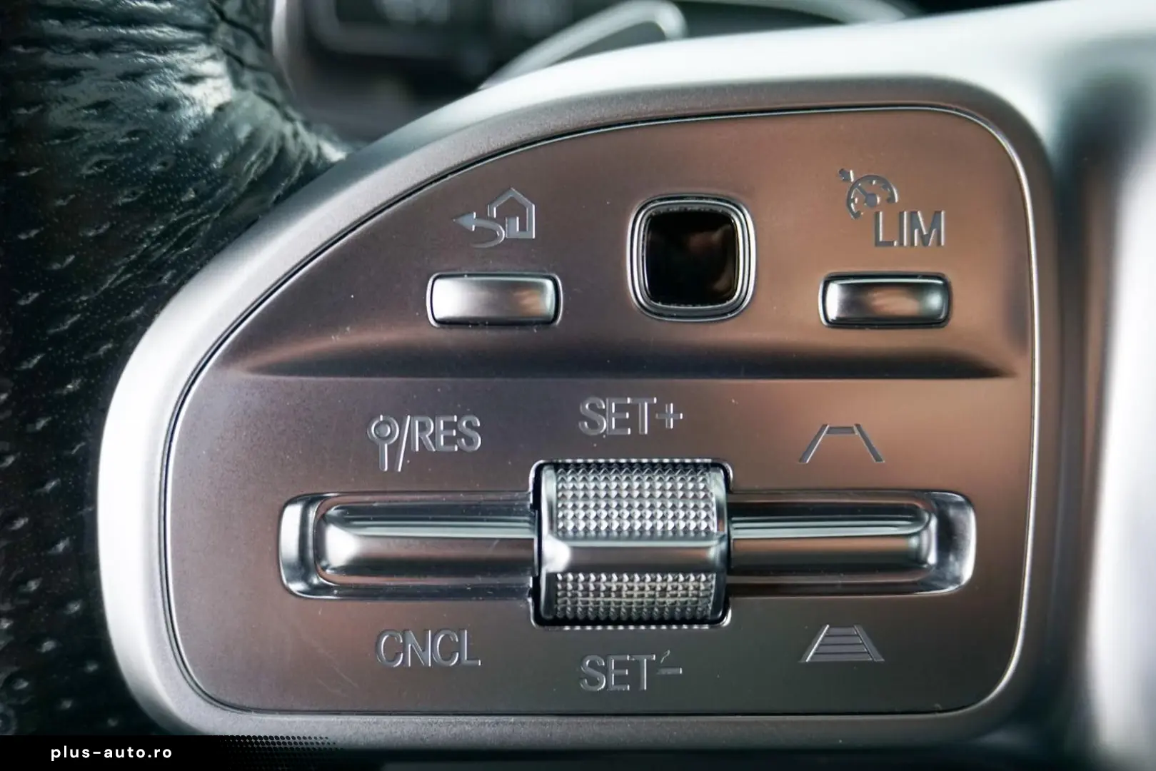 MERCEDES-BENZ GLE 350 d 4Matic AMG Line Burmester