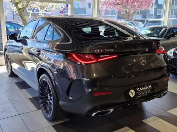 Mercedes-Benz GLC 300 Coupe 4M AMG Prem  Pano Night Burm HUD