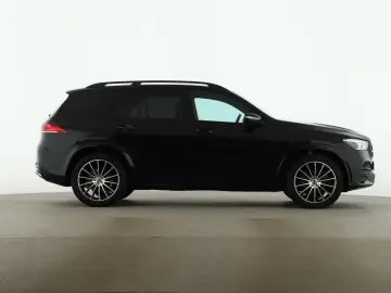 MERCEDES-BENZ GLE 350 d 4M AMG Night AHK