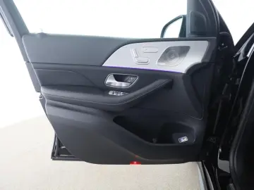 MERCEDES-BENZ GLE 350 d 4M AMG Night AHK