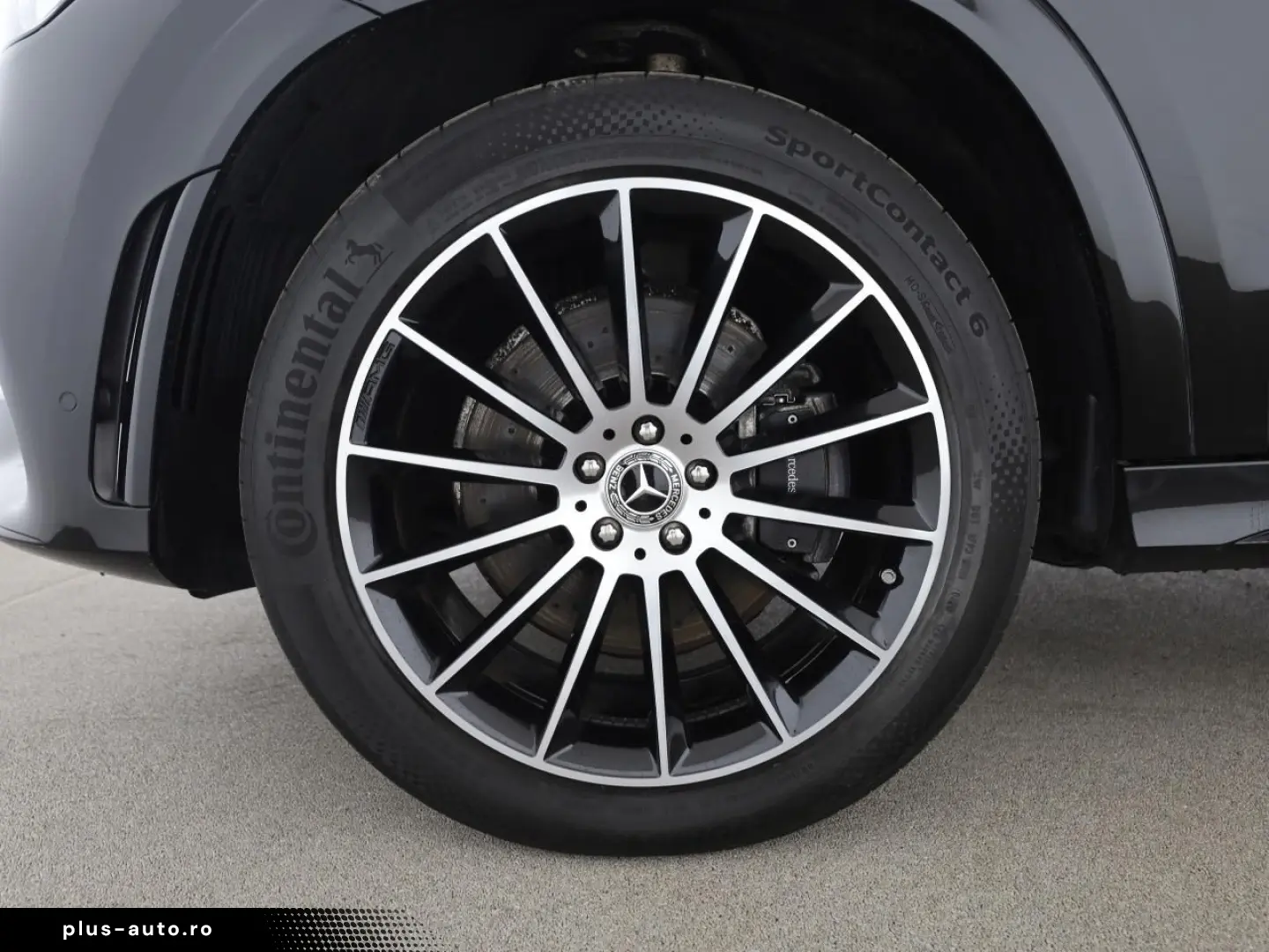 MERCEDES-BENZ GLE 350 d 4M AMG Night AHK