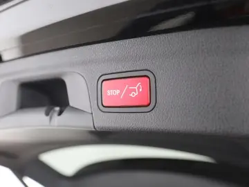 MERCEDES-BENZ GLE 350 d 4M AMG Night AHK