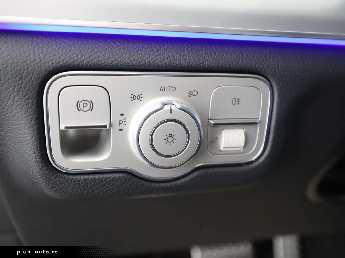 MERCEDES-BENZ GLE 350 d 4M AMG Night AHK