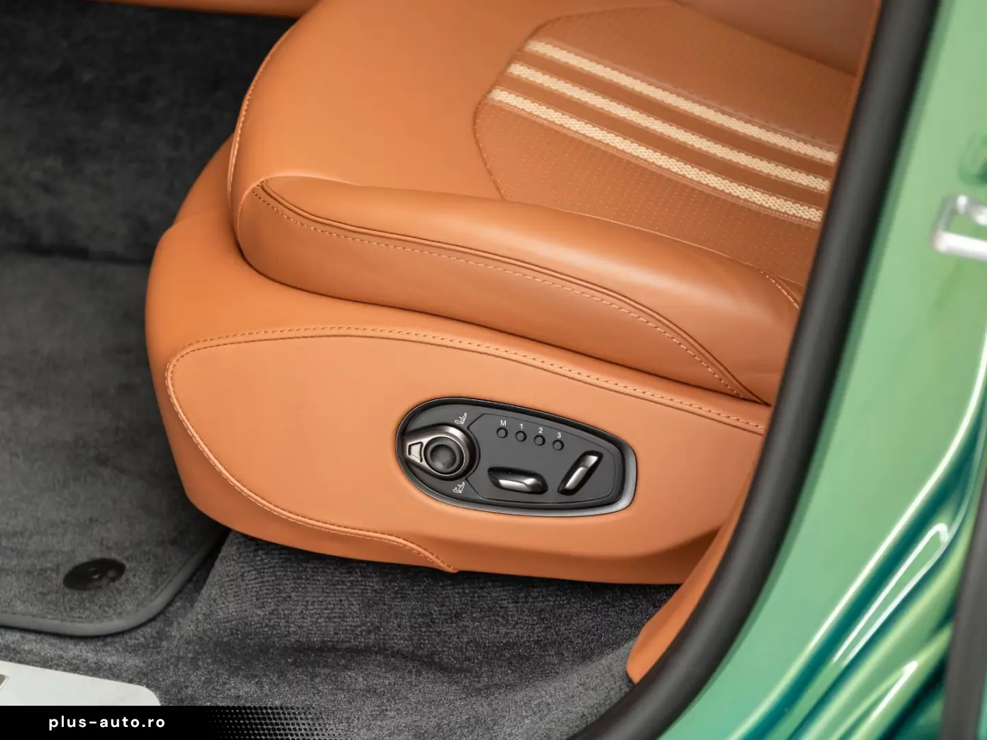 Aston Martin DBX 707 MY25