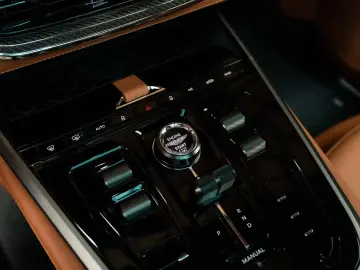 Aston Martin DBX 707 MY25