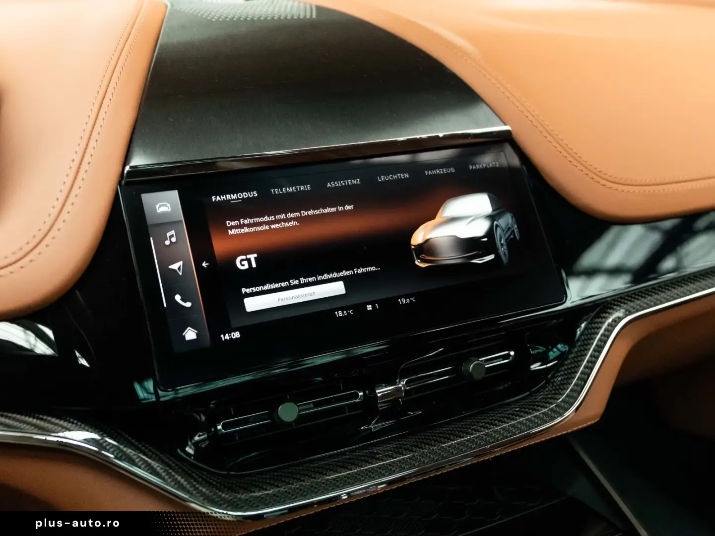 Aston Martin DBX 707 MY25